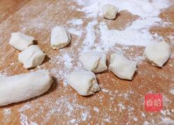 猪肉蒜苗水饺的做法图解8