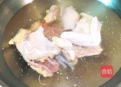 四川—核桃花炖土鸡的做法图解2