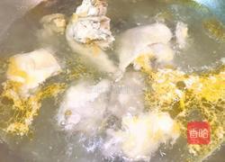 四川—核桃花炖土鸡的做法图解3