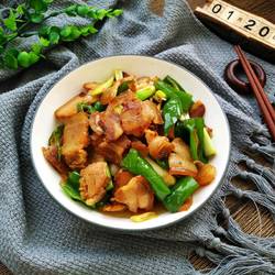  螺丝椒炒腊肉的做法[图]