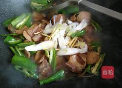  螺丝椒炒腊肉的做法图解13