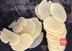 烹土豆片的做法图解2