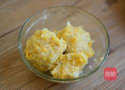 酸菜猪肉馅饺子的做法图解2