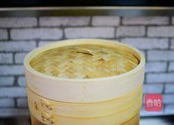 韭菜鸡蛋馅包子的做法图解12