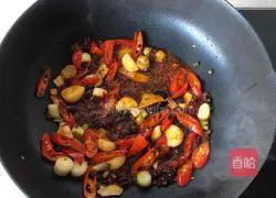 Illustration of Spicy Dry Pot Shrimp 6