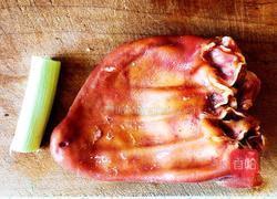 红油耳丝的做法图解1