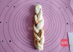 海苔肉松辫子面包的做法图解15
