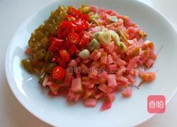 北京特色菜 泡菜炒肉末的做法图解3