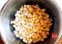 糖醋藕丁的做法图解2