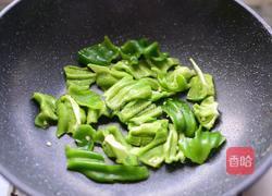 辣椒炒鸡蛋的做法图解6