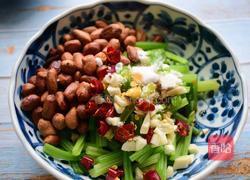凉拌芹菜花生米的做法图解5