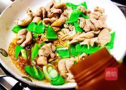 尖椒炒肥肠的做法图解6