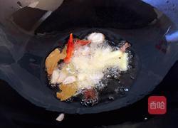 酱焖鲫鱼豆腐的做法图解7