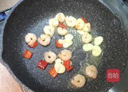 粤式—西兰花炒虾仁的做法图解10