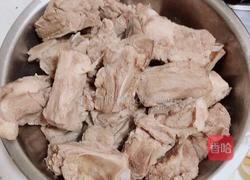 红烧排骨（酱排骨）的做法图解1