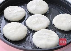 韭菜虾皮鸡蛋馅饼的做法图解9