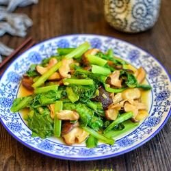 香菇炒小白菜的做法[图]