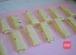 葱花小油条的做法图解5