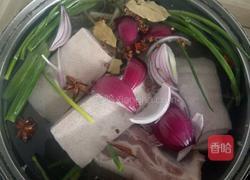 米粉蒸肉的做法图解1