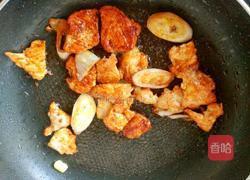 银耳炒肉的做法图解3