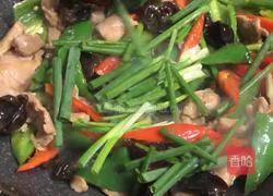 双椒木耳炒肉的做法图解7