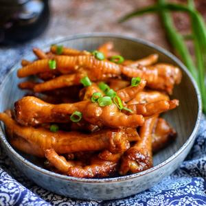 红烧鸡爪