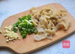 小炒猪皮的做法图解3