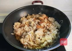 ＃东北＃大骨头炖酸菜的做法图解10