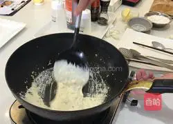 Illustration of how to make pan-fried salmon 9