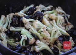 花菜炒木耳的做法图解6