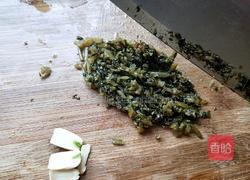 雪菜烧豆腐的做法图解2