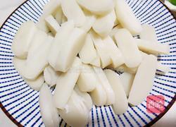 白菜辣炒年糕的做法图解3