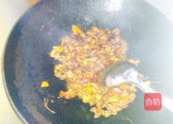 干锅肥肠家庭版的做法图解12
