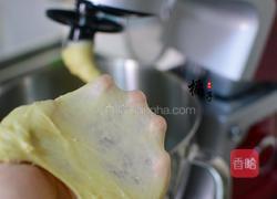 蜜豆花形面包的做法图解2