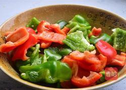 彩椒猪肉饺子的做法图解2