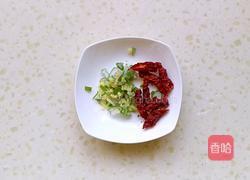 香干炒芹菜的做法图解3