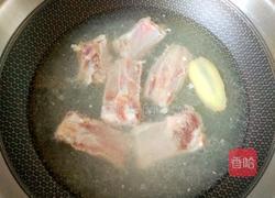 排骨藕汤的做法图解2
