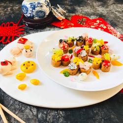 祥瑞萌猪花开富贵咯吱的做法[图]