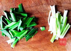 青蒜苗炒鸡心的做法图解5