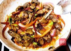 青蒜苗炒鸡心的做法图解15