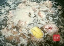 砂锅清炖排骨段的做法图解2