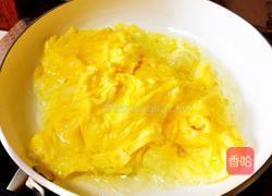 平菇炒鸡蛋的做法图解4