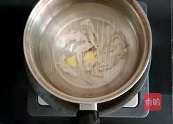 胡萝卜香菇鸡肉粥 (宝宝辅食）的做法图解4