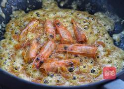 金沙虾仁炖豆腐的做法图解7