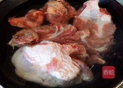 杀猪菜之酱骨头的做法图解1