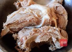 杀猪菜之酱骨头的做法图解2
