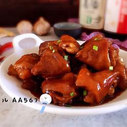 杀猪菜之红烧猪蹄的做法[图]