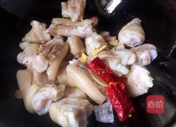 杀猪菜之红烧猪蹄的做法图解6