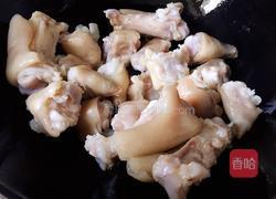 杀猪菜之红烧猪蹄的做法图解5