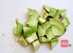 鱼肉沙拉的做法图解8